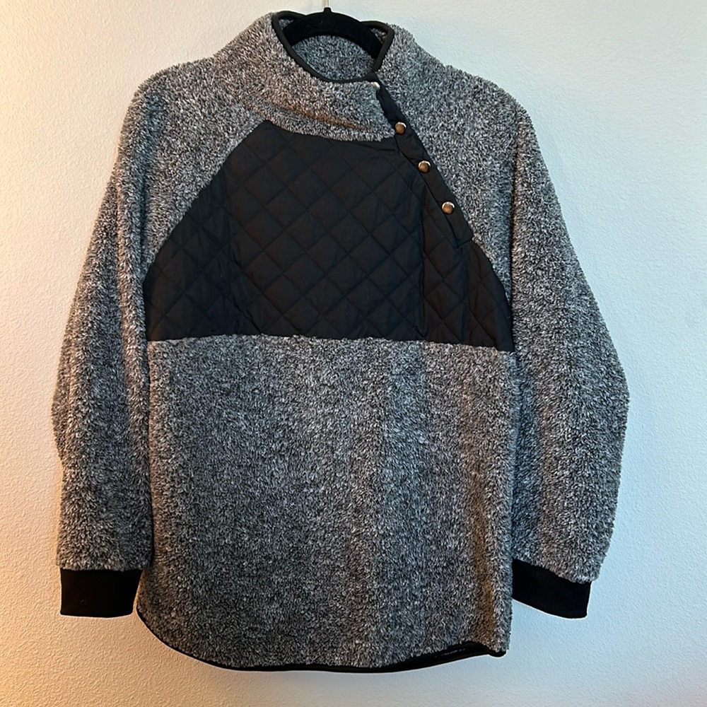 Eden Ruth pull over jacket